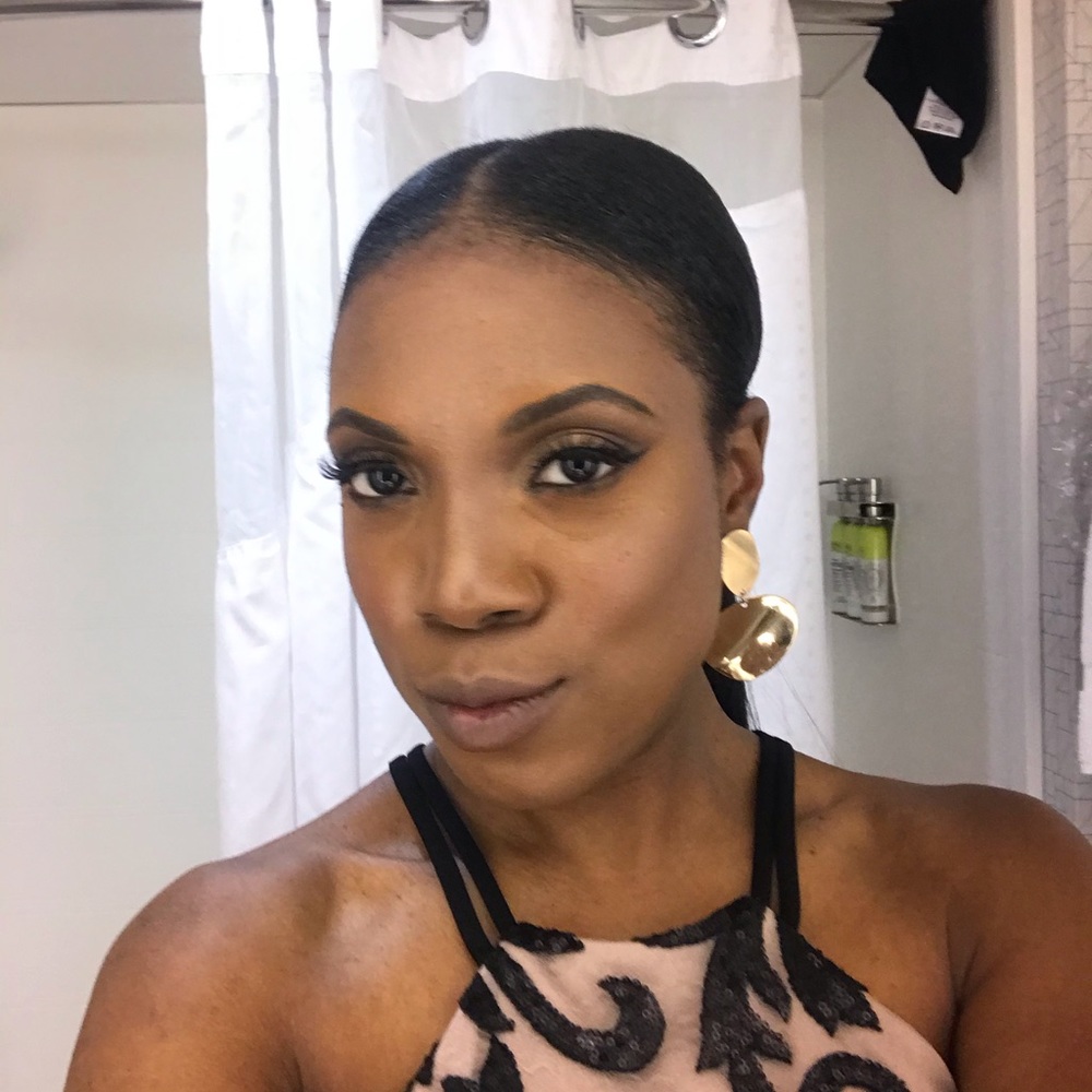 Meet your Posher, Shawna